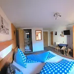 Selbstversorger Zoller Sommerbergbahn Inklusive Feriegård